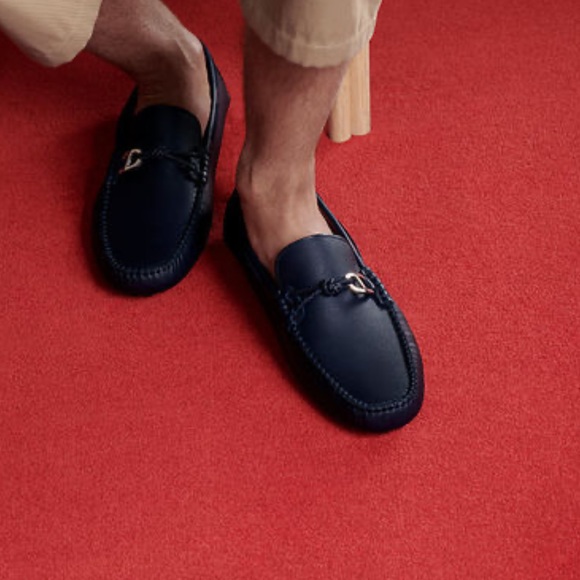 • Hermes • Men’s Alessandro Slip On Loafer
Navy Blue and Orange Leather 6.5 - Picture 1 of 7